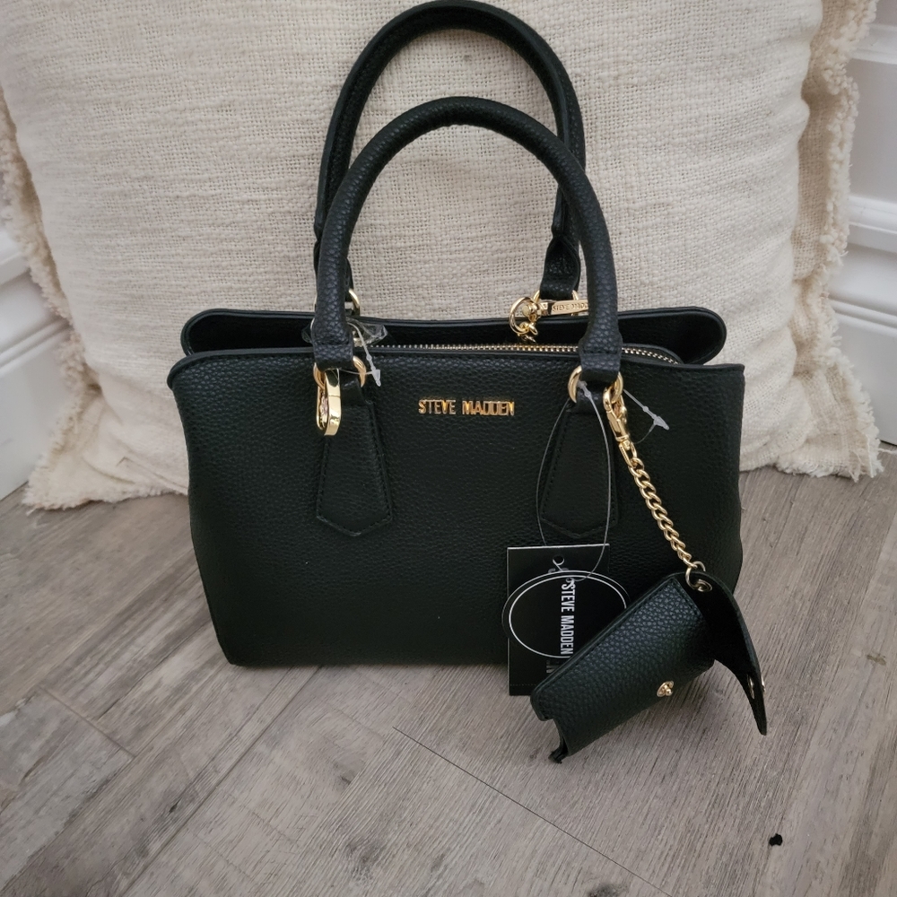 Black Steve madden handbag